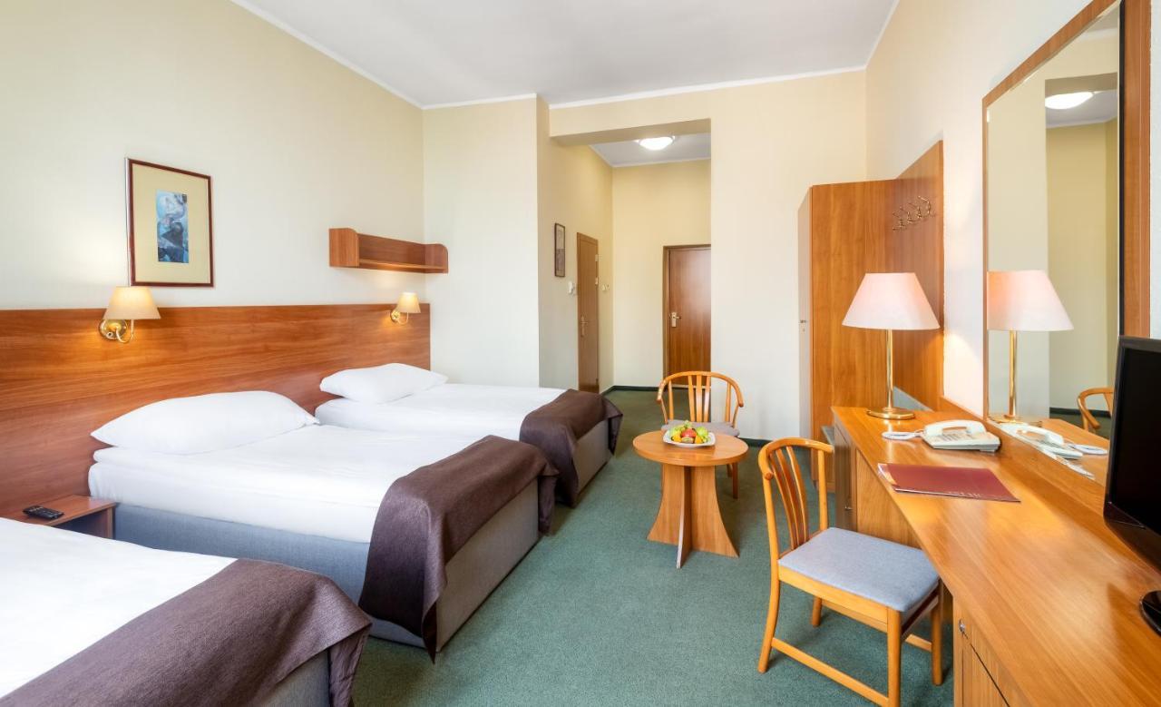Hotel Millennium ブダペスト エクステリア 写真