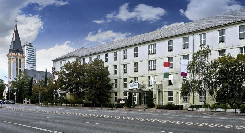 Hotel Millennium ブダペスト エクステリア 写真