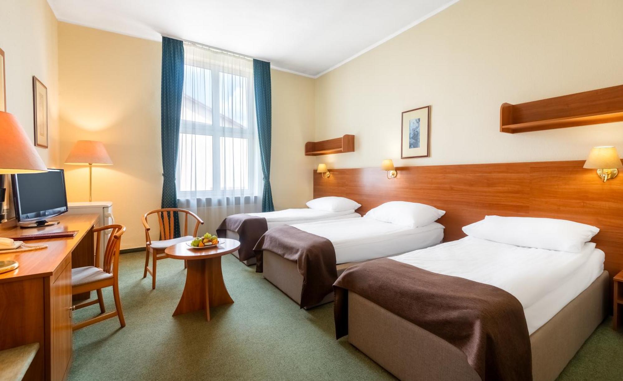 Hotel Millennium ブダペスト エクステリア 写真