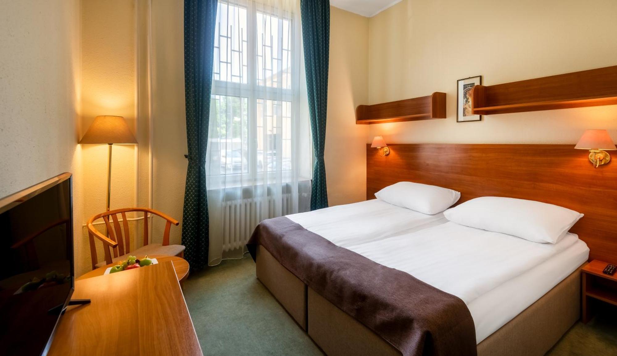 Hotel Millennium ブダペスト エクステリア 写真