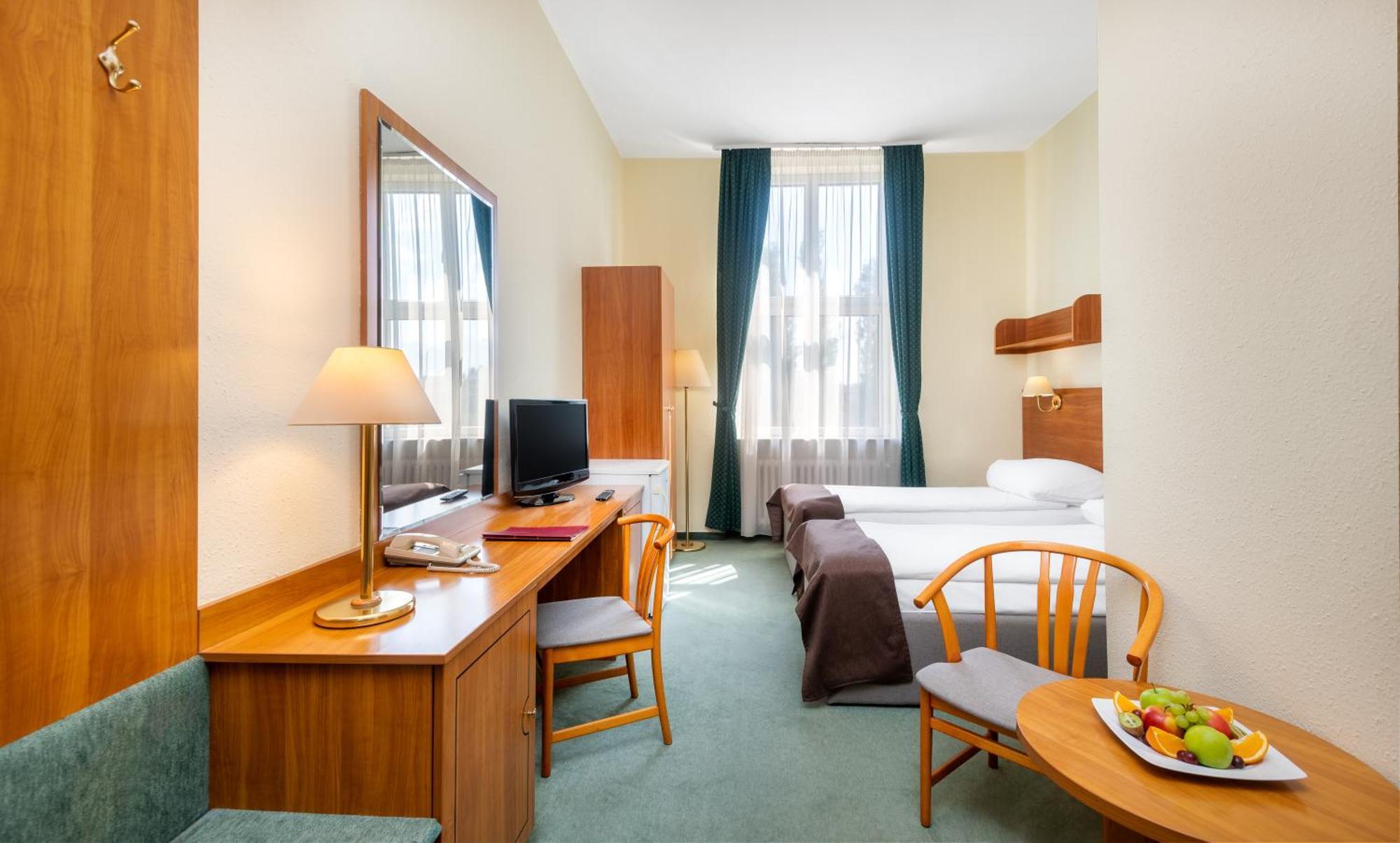 Hotel Millennium ブダペスト エクステリア 写真